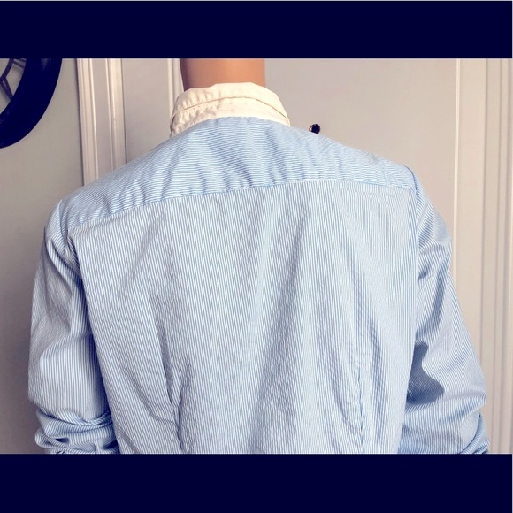 H&M Striped Button Down Blue/White Stripes - Picture 5 of 8